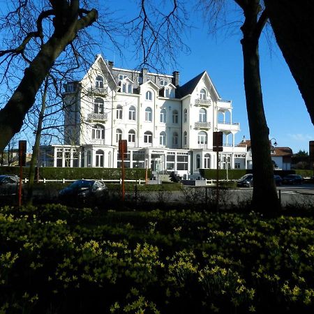 Hotel Dunepanne De Haan Bagian luar foto