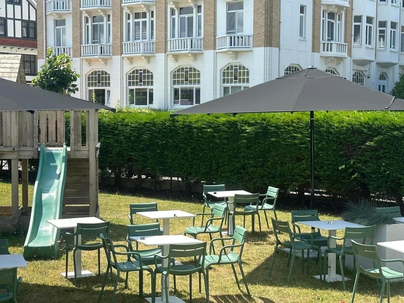 Hotel Dunepanne De Haan Bagian luar foto